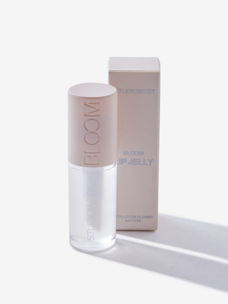 Studiowest Bloom Transparent 01 Lily Lip Jelly - 6.5 GM - Image 4