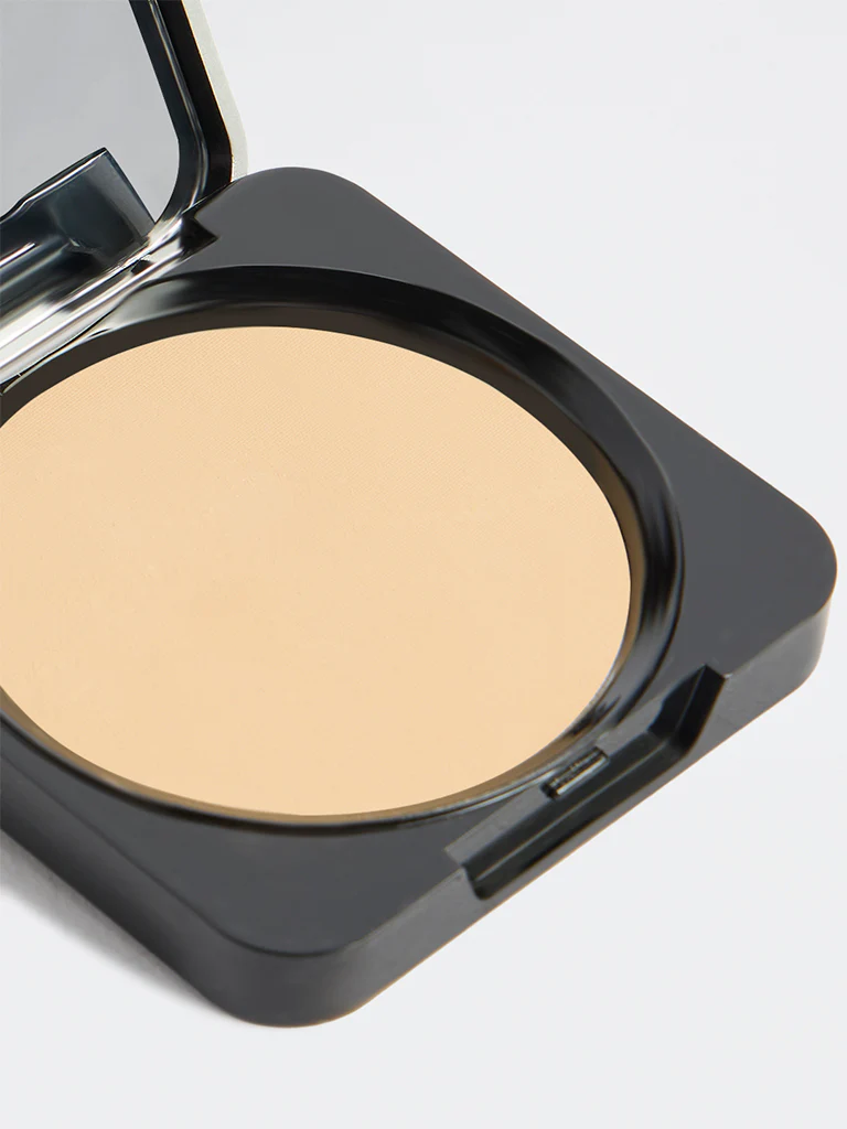 Studiowest Cashew Born Perfect Compact Powder - 9 gm - Image 3