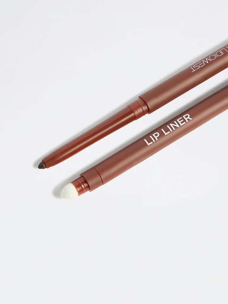 Studiowest Espresso Lip Liner - 0.3 GM - Image 4