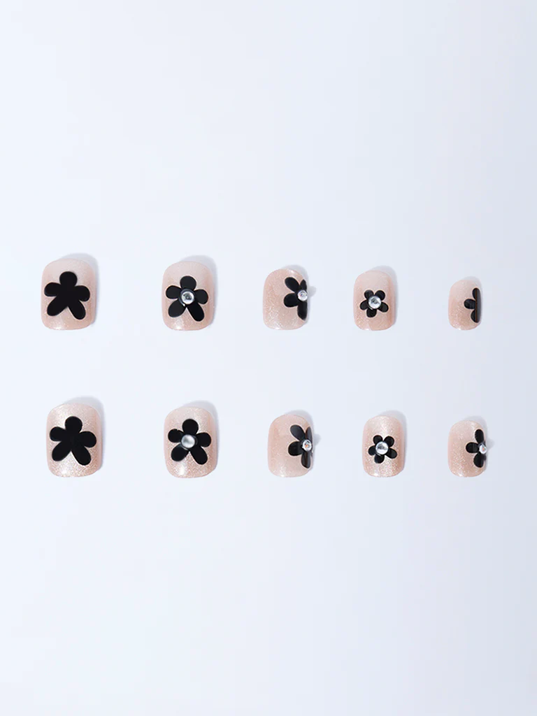 Studiowest Press & Go Floral Rhinestone Reusable Press-On Nail Set