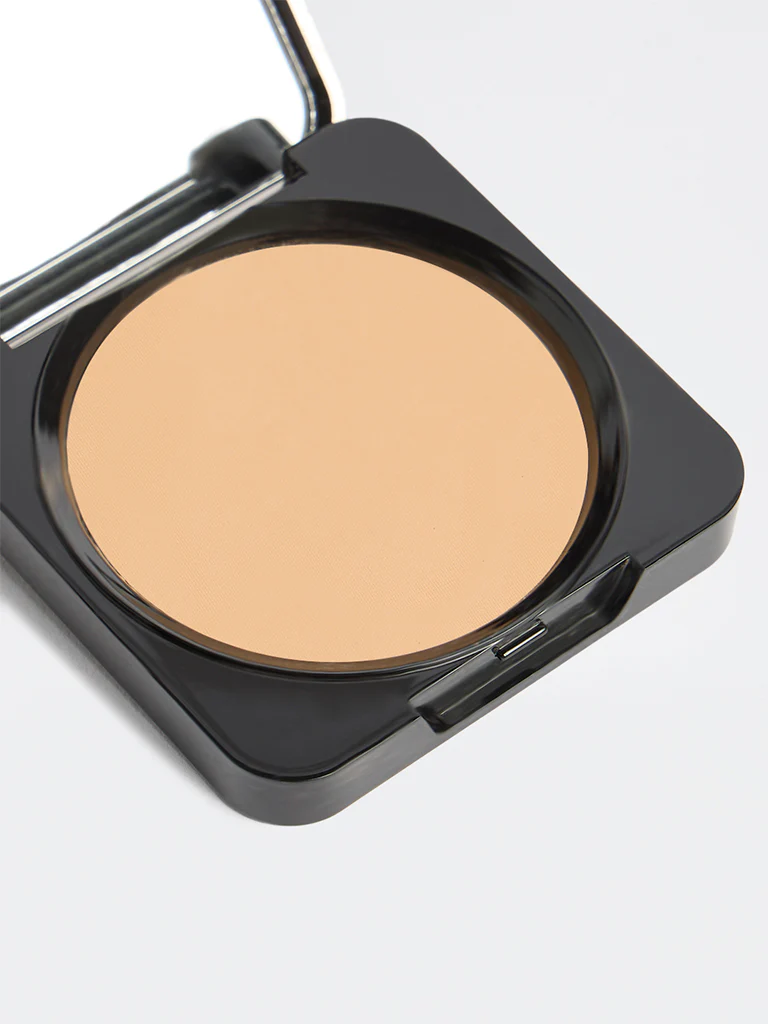Studiowest Vanilla Born Perfect Compact Powder - 9 gm - Image 3
