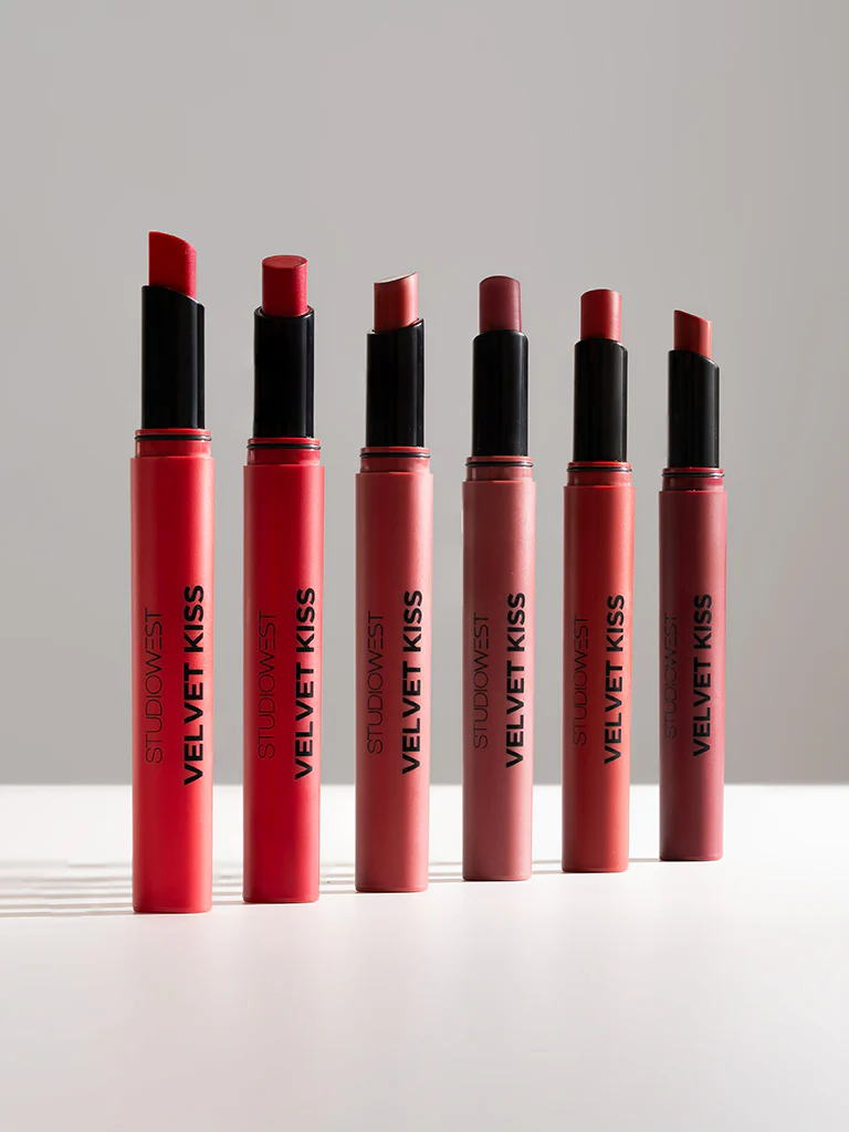 Studiowest Velvet Kiss Slim Stick Ruby Desire BE02 Lipstick - 2 gm - Image 4