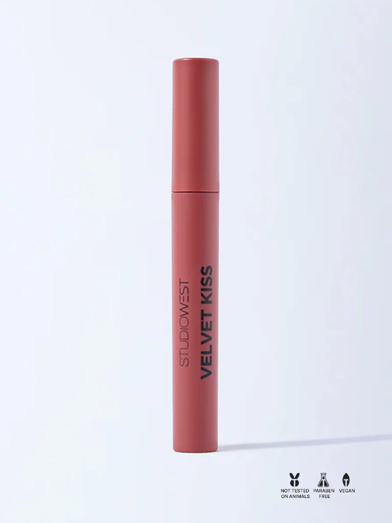 Studiowest Velvet Kiss Slim Stick Sugar Rose C-02 Lipstick - 2 gm - Image 3