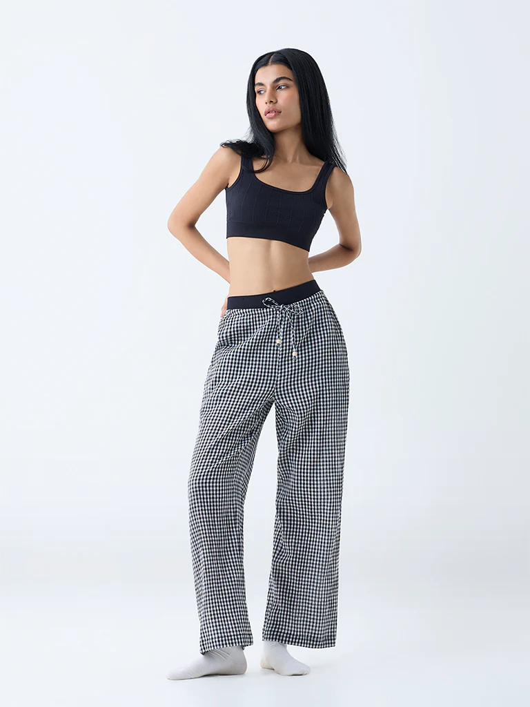 Superstar Black Knit-Textured Seam-Free Padded Bra