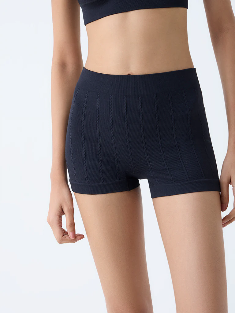 Superstar Black Knitted Seam-Free Boy Shorts Briefs - Image 2
