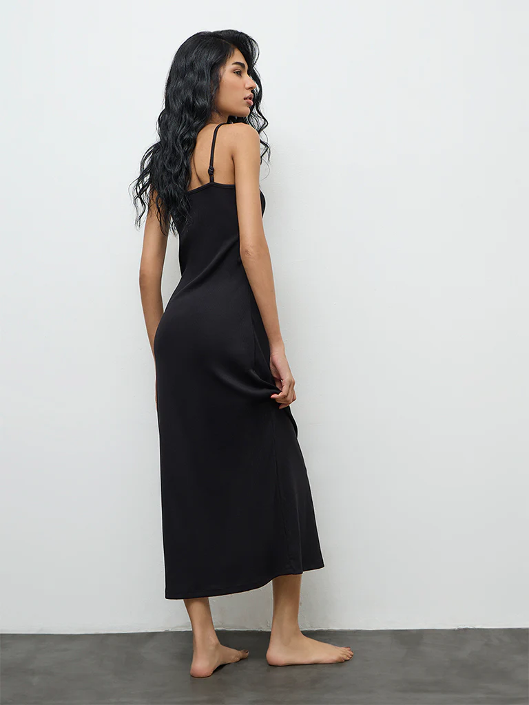 Superstar Black Ribbed Straight Dress - Image 4