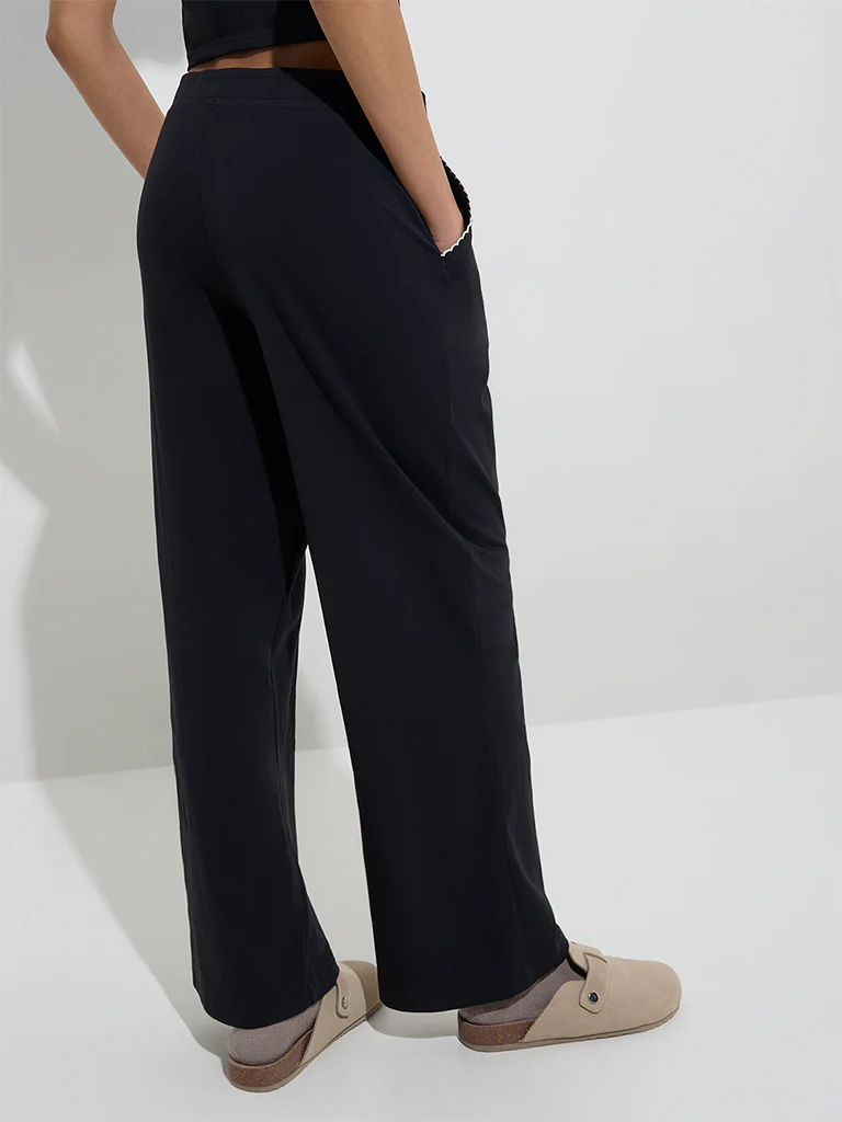 Superstar Black Solid High-Rise Cotton-Blend Lounge Pants - Image 4