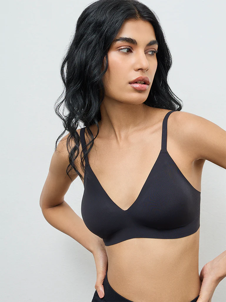 Superstar Black Solid Padded Non-Wired Bra - Image 2