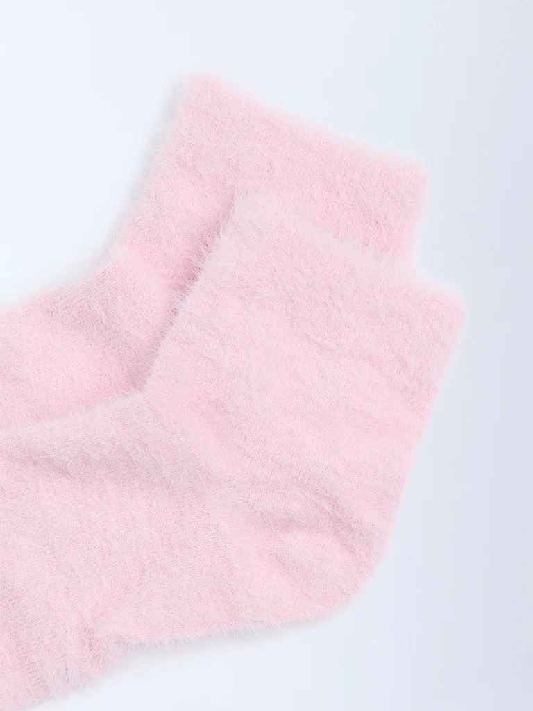 Superstar Pink Fur-Textured Ankle Socks - Image 3