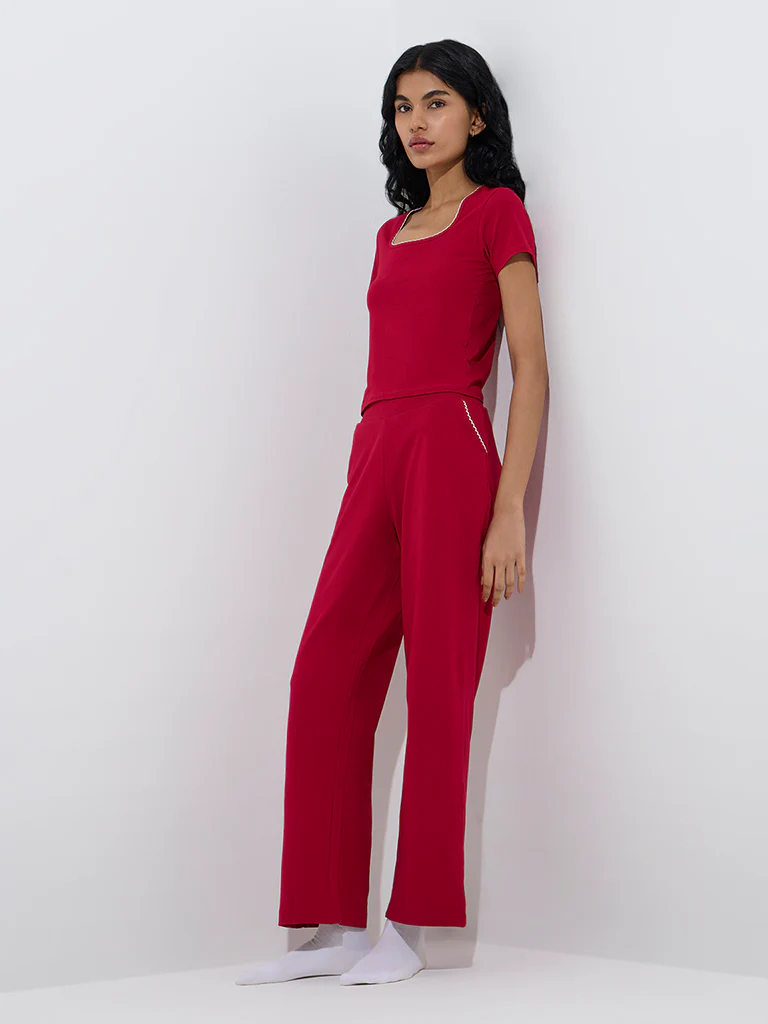 Superstar Red Solid Cotton-Blend Top