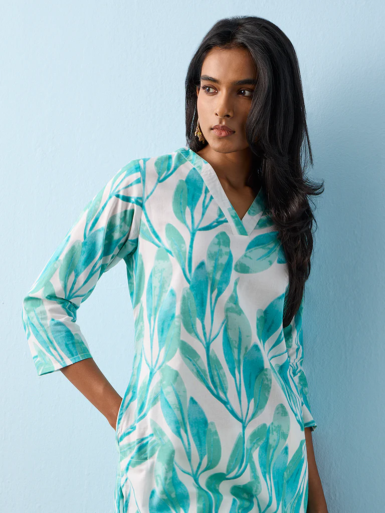 Utsa Aqua Botanical Printed Cotton Straight Kurta - Image 3