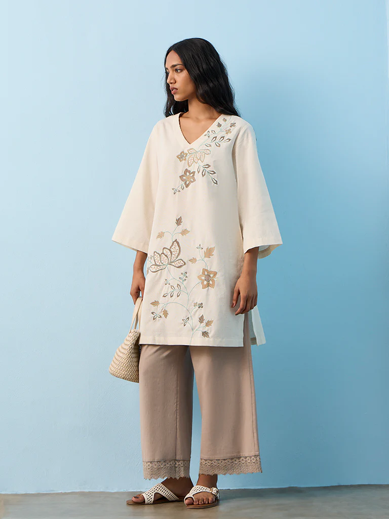 Utsa Beige Lace Detailed Pants - Image 2