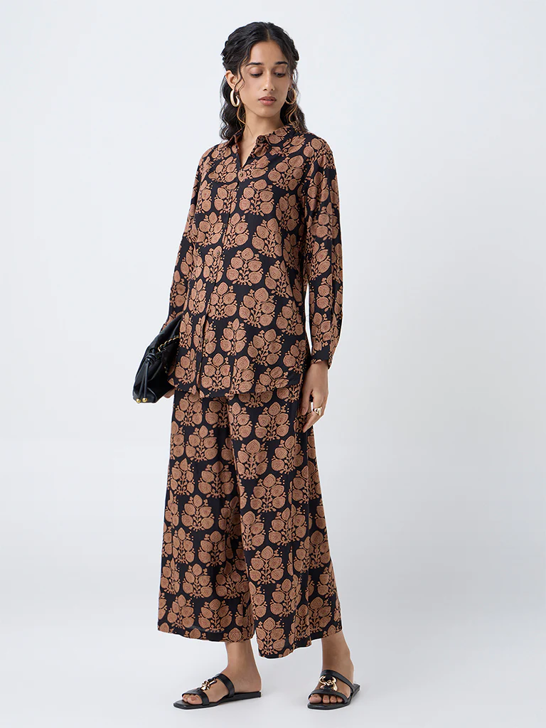 Utsa Black Botanical Printed Tunic - Image 2