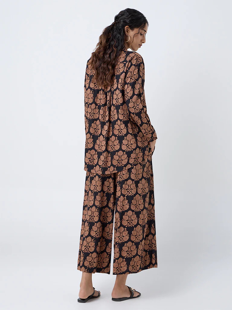 Utsa Black Botanical Printed Tunic - Image 4
