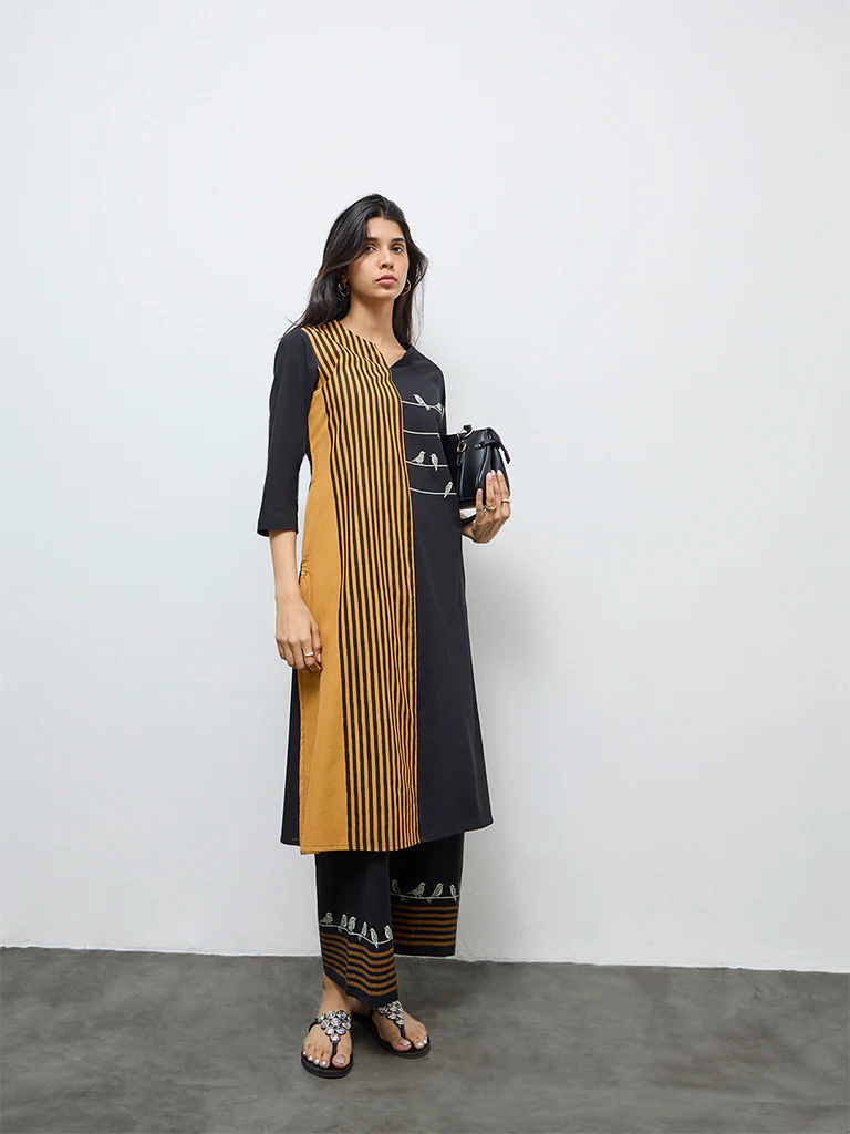 Utsa Black Colour-Block Cotton-Blend A-Line Kurta