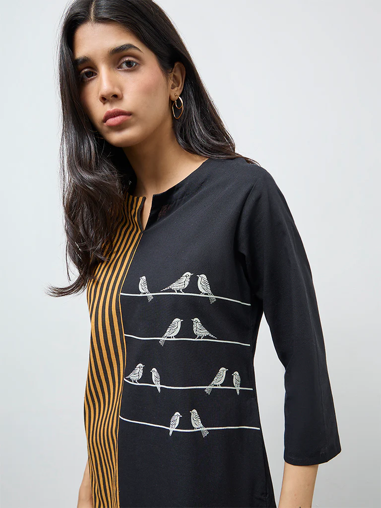 Utsa Black Colour-Block Cotton-Blend A-Line Kurta - Image 3