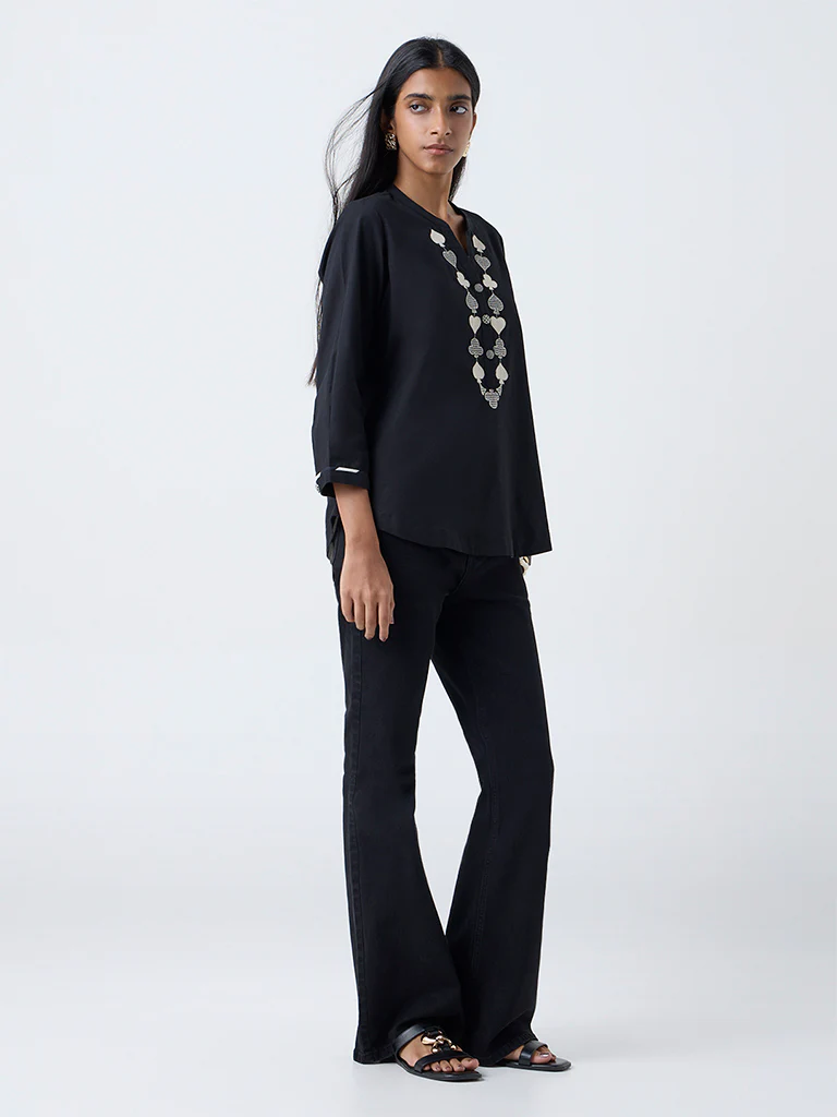 Utsa Black Embroidered Cotton-Blend Tunic - Image 2
