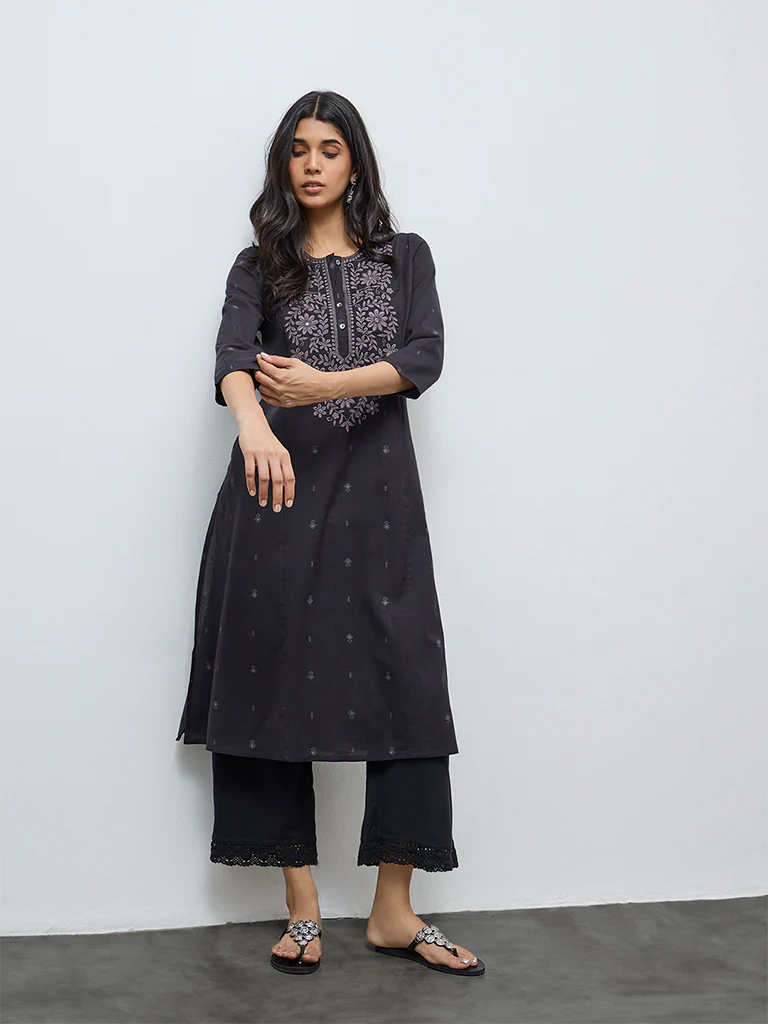 Utsa Black Floral Embroidered Cotton-Blend A-Line Kurta - Image 2