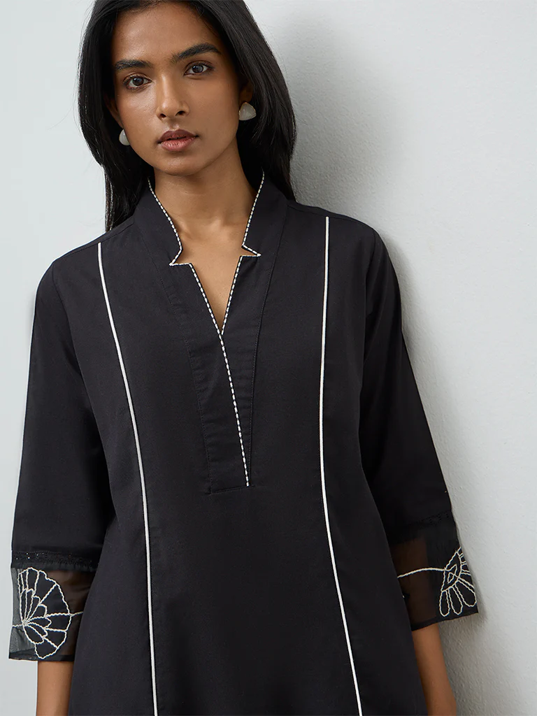Utsa Black Floral Embroidered Cotton-Blend A-Line Kurta - Image 3