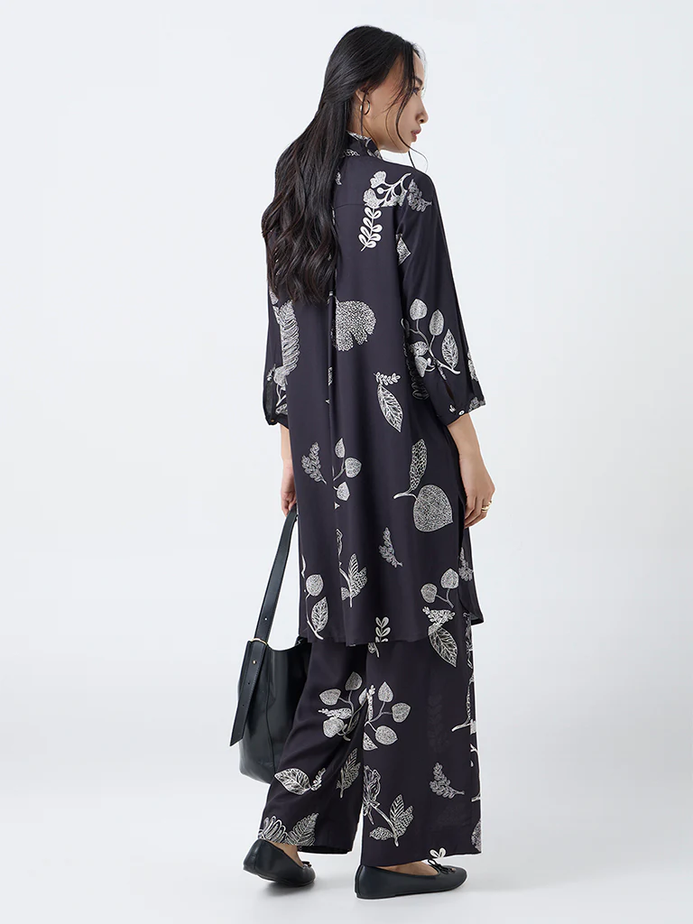 Utsa Black Foliage Design A-Line Kurta - Image 4