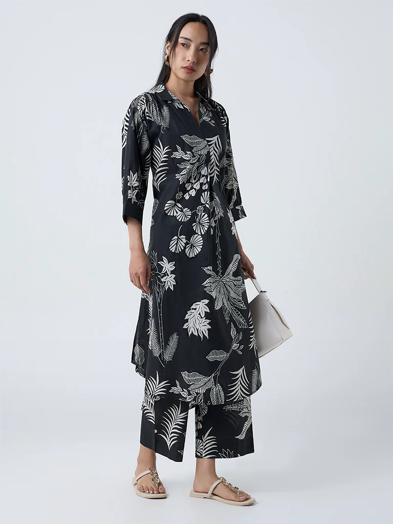 Utsa Black Foliage Design Cotton A-Line Kurta - Image 2