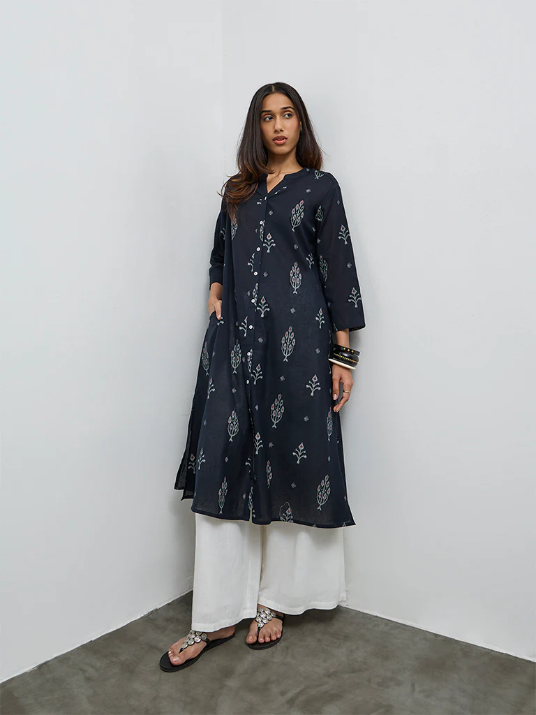 Utsa Black Ikat Printed Cotton-Blend A-Line Kurta - Image 2