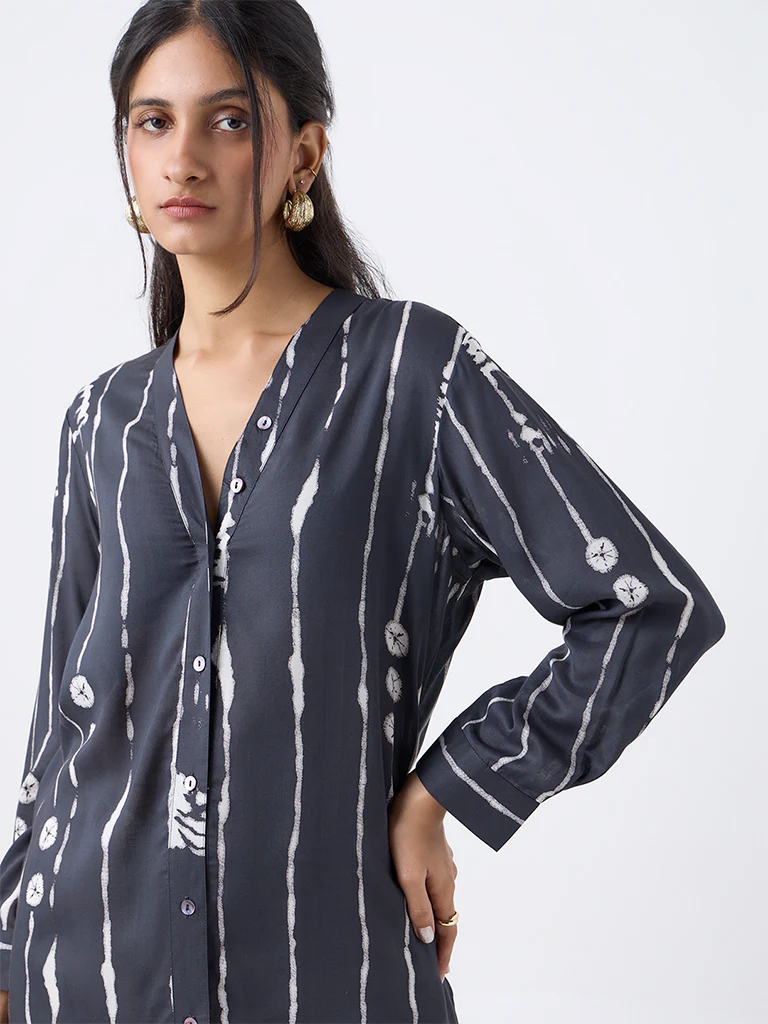 Utsa Black Leheriya Printed A-Line Kurta - Image 3
