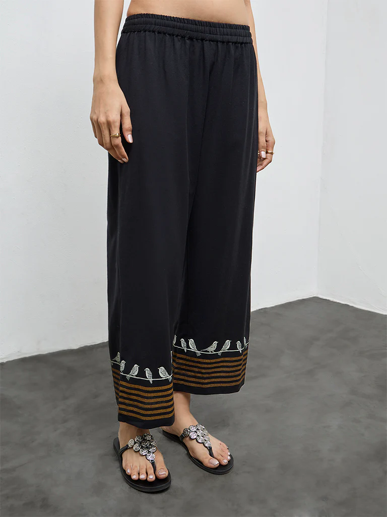 Utsa Black Printed Cotton-Blend Pants