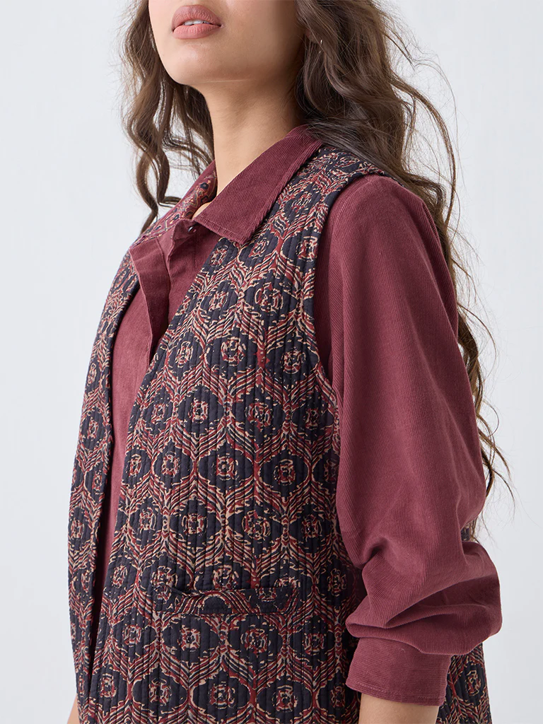 Utsa Black Printed Reversible Cotton Jacket - Image 3