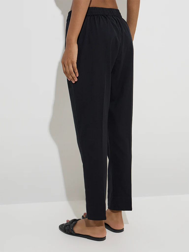 Utsa Black Solid Cotton Ethnic Pants - Image 4