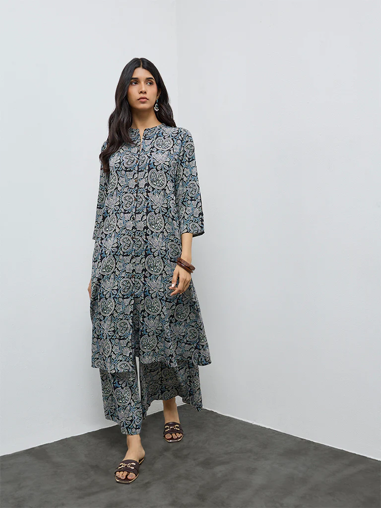 Utsa Blue Floral Printed A-Line Kurta