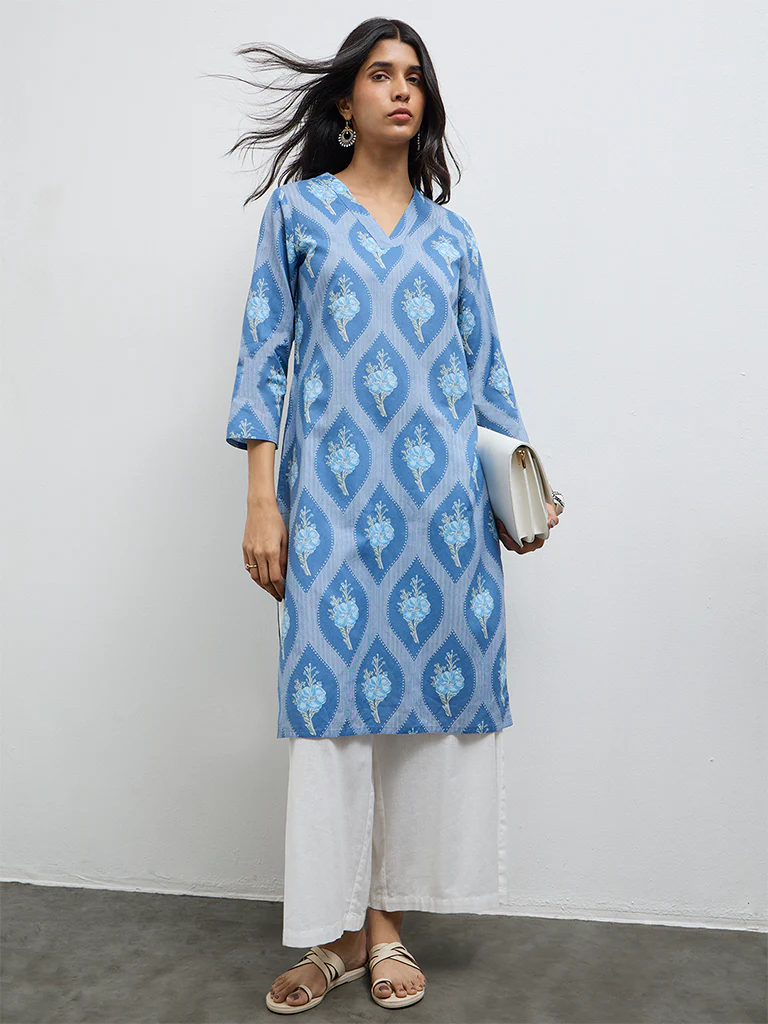 Utsa Blue Floral Printed Cotton Straight Kurta