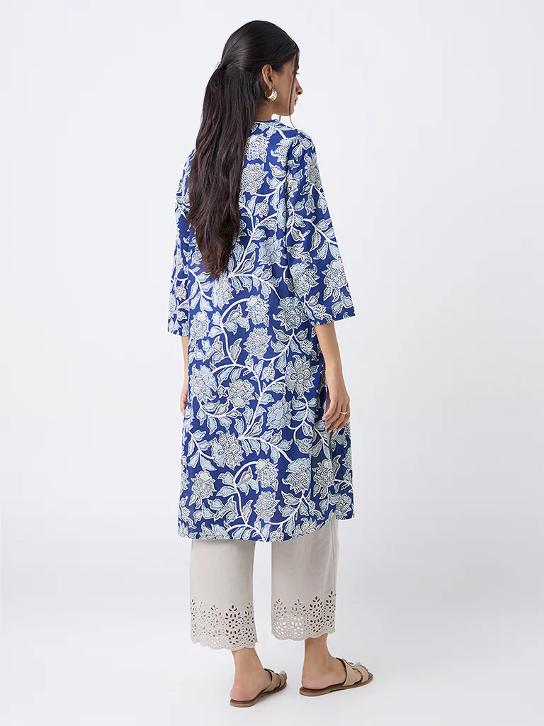 Utsa Blue Foliage Printed Cotton Straight Kurta - Image 4