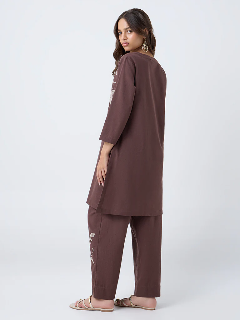 Utsa Brown Floral Embroidered Cotton-Blend A-Line Kurta - Image 4