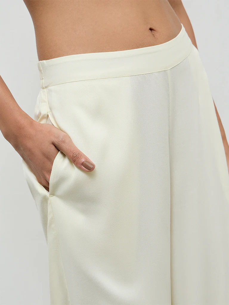 Utsa Cream Solid Pants - Image 3