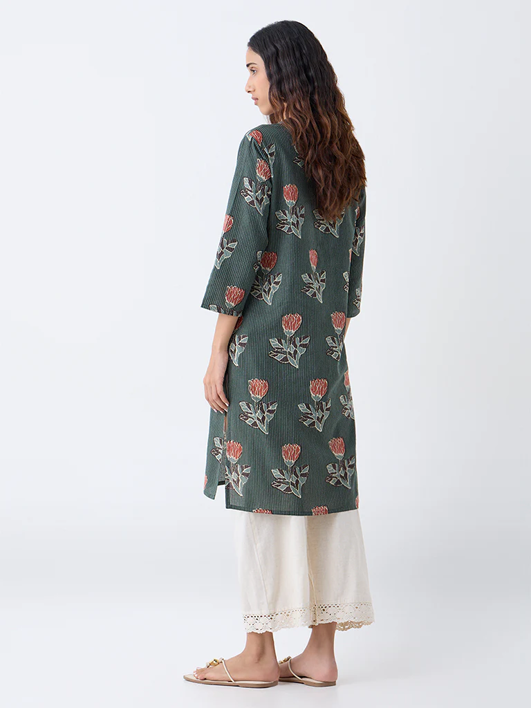 Utsa Dark Green Floral Design Cotton-Blend Straight Kurta - Image 4