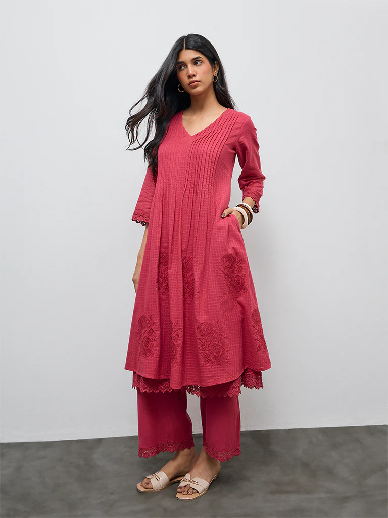 Utsa Fuchsia Lace Detailed Cotton-Blend Pants - Image 2