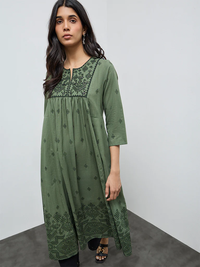 Utsa Green Embroidered Cotton A-Line Kurta - Image 2