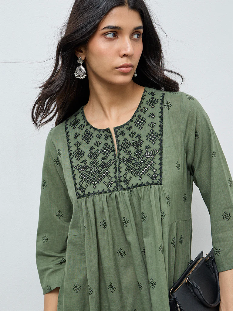Utsa Green Embroidered Cotton A-Line Kurta - Image 3