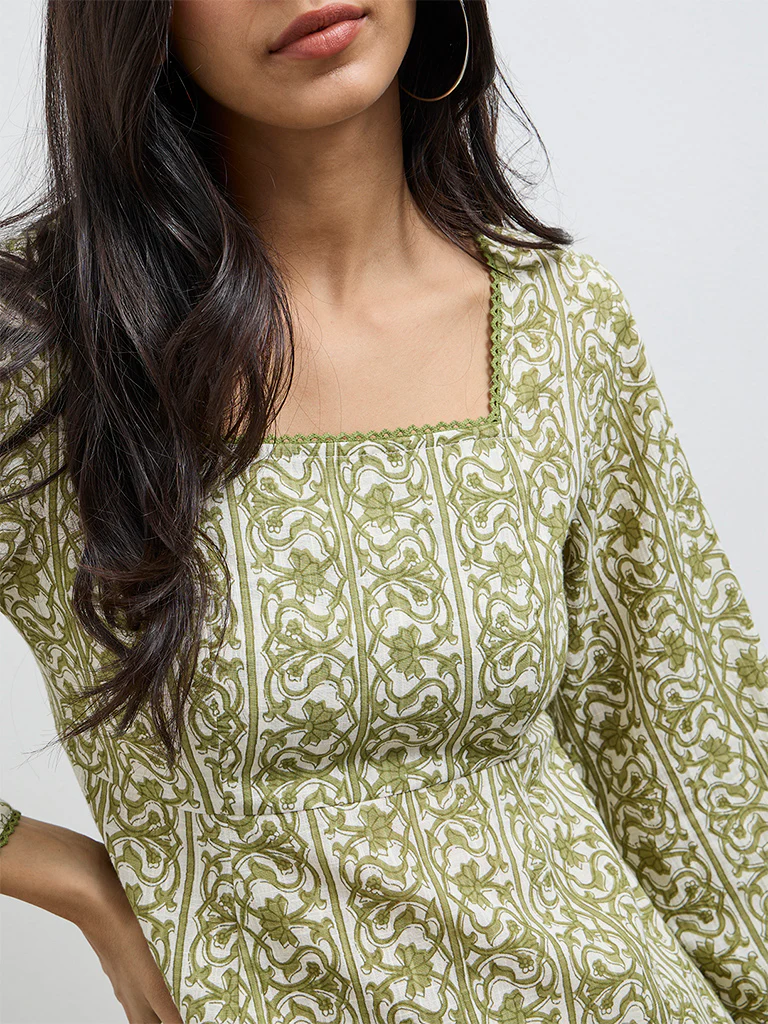 Utsa Green Floral Cotton A-Line Kurta - Image 3