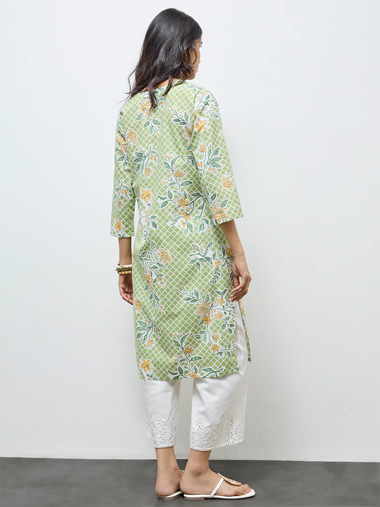 Utsa Green Floral Cotton Straight Kurta - Image 4