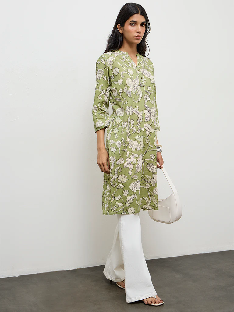 Utsa Green Floral Pattern Cotton Straight Kurta - Image 2