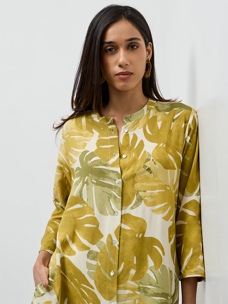 Utsa Green Foliage Printed A-Line Kurta - Image 3
