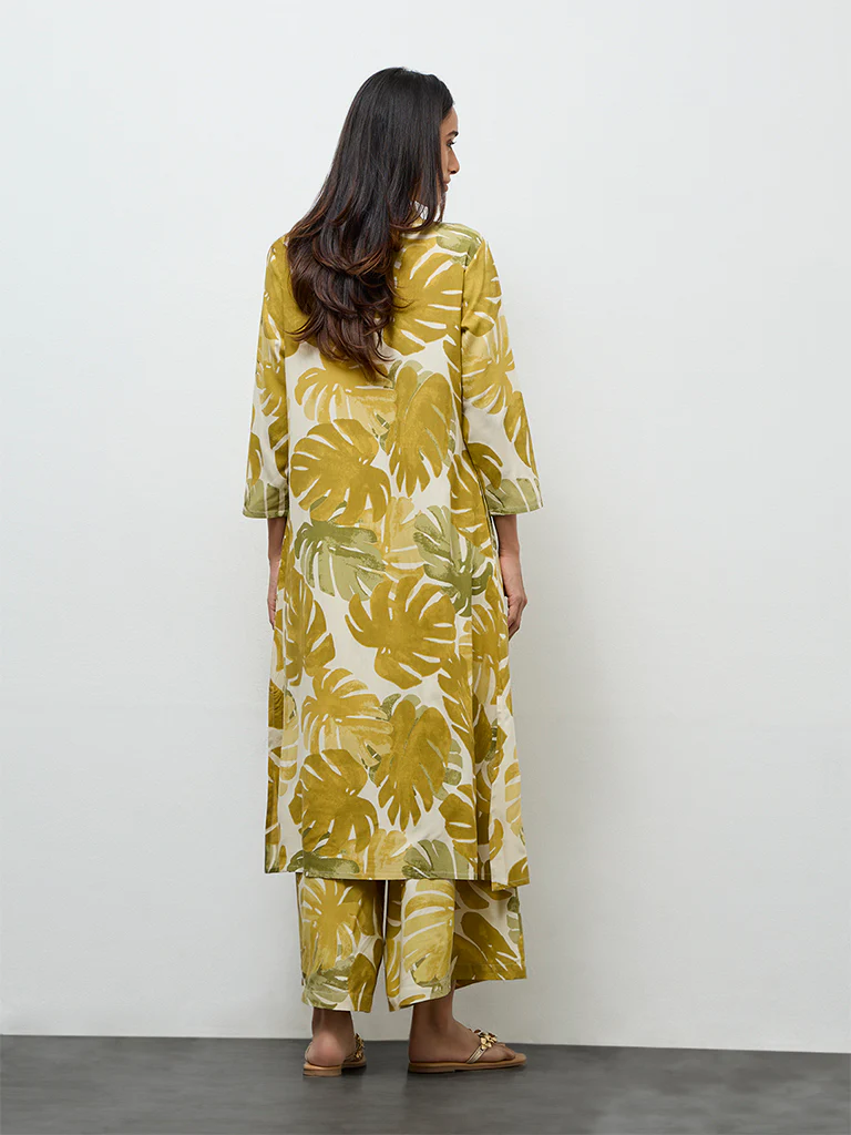 Utsa Green Foliage Printed A-Line Kurta - Image 4