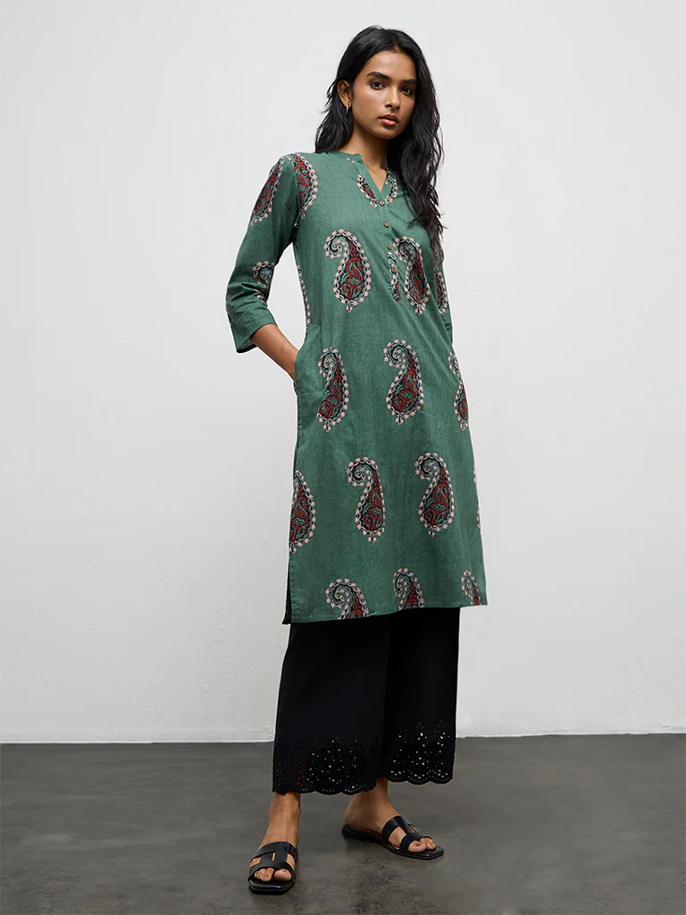Utsa Green Paisley Printed Cotton Straight Kurta