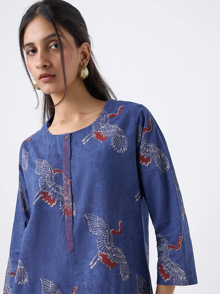 Utsa Indigo Bird Printed Cotton Straight Kurta - Image 3