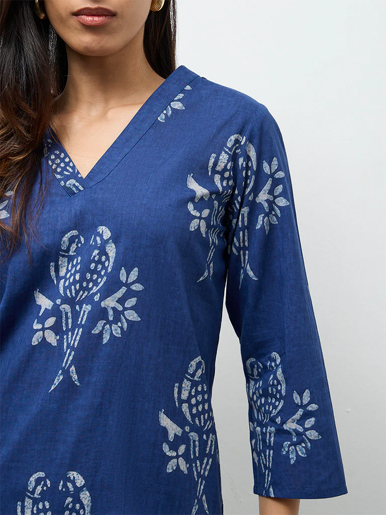 Utsa Indigo Bird Printed Cotton Straight Kurta - Image 3