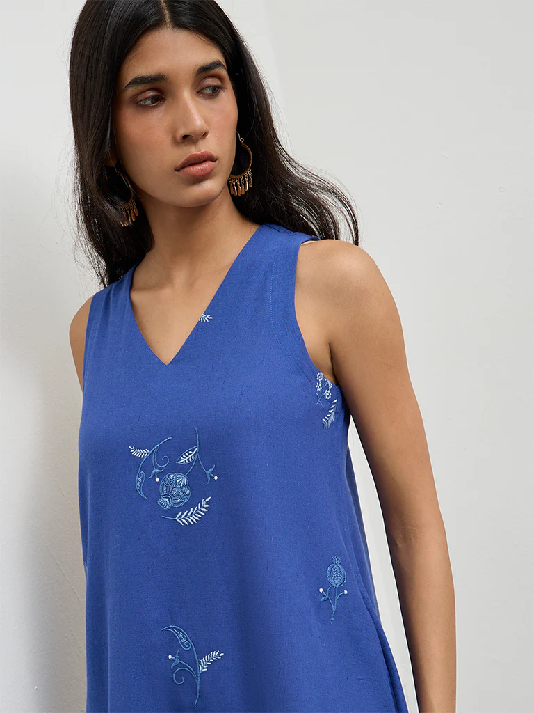 Utsa Indigo Floral Embroidered Cotton-Blend A-Line Kurta - Image 3