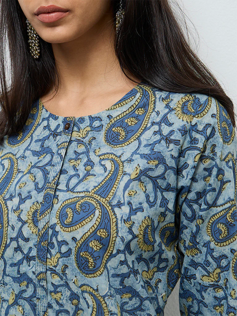 Utsa Indigo Paisley Printed Cotton Straight Kurta - Image 3