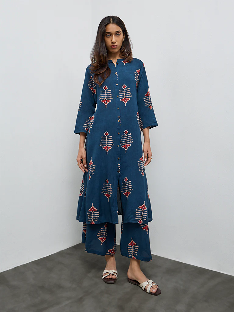 Utsa Indigo Printed A-Line Kurta - Image 2